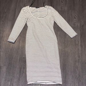 Forever 21 long sleeve bodycon dress